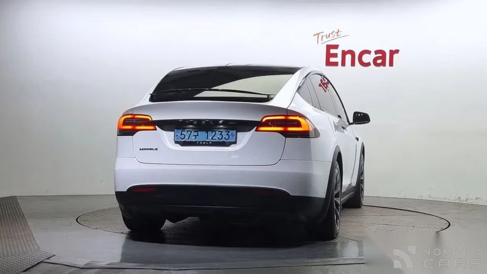 Tesla model-x