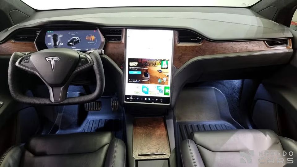 Tesla model-x
