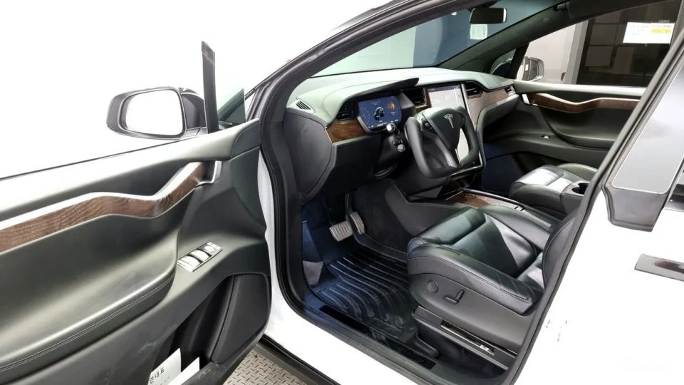 Tesla model-x