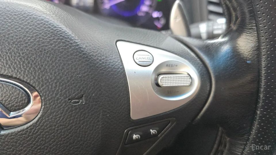Infiniti FX