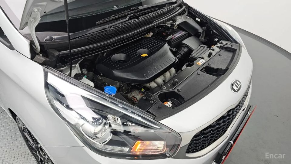Kia Carens