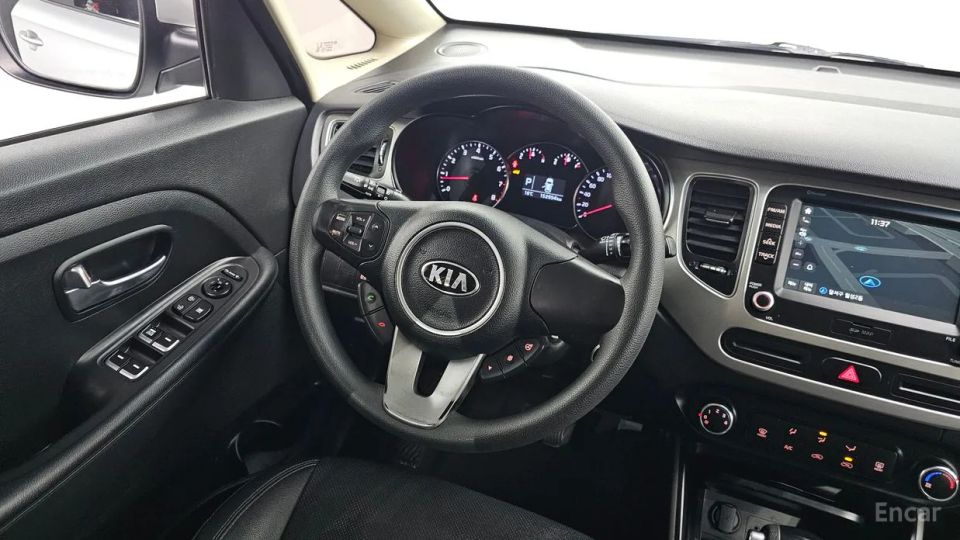 Kia Carens