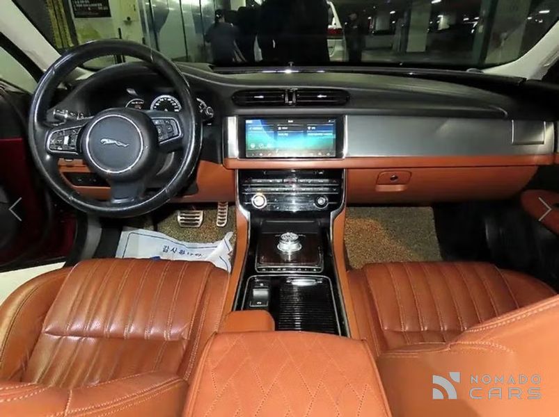 Jaguar xf