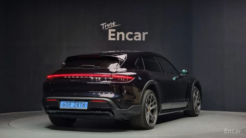 Porsche Taycan