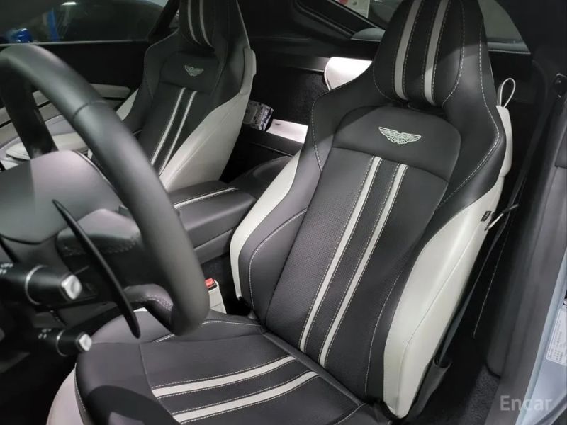 Astonmartin Vantage