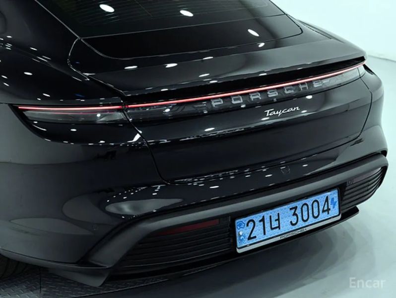 Porsche Taycan