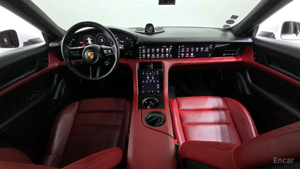 Porsche Taycan