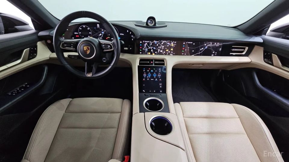 Porsche Taycan