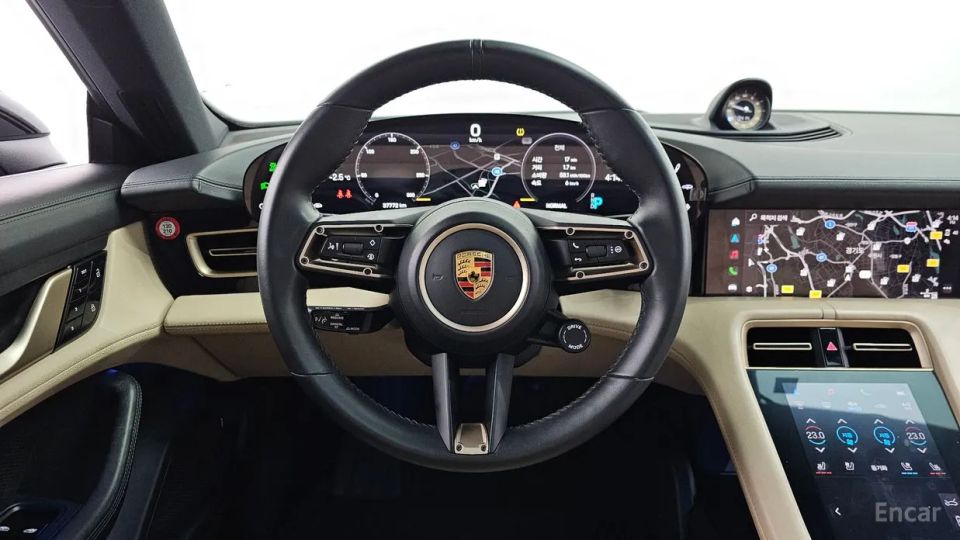 Porsche Taycan