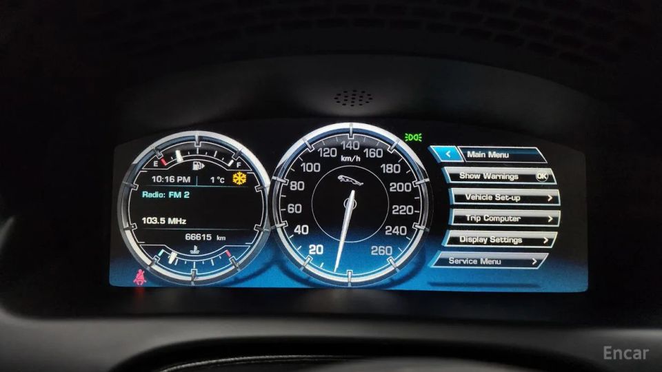 Jaguar XJ