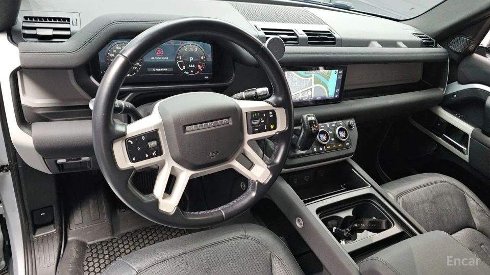 Land Rover Defender