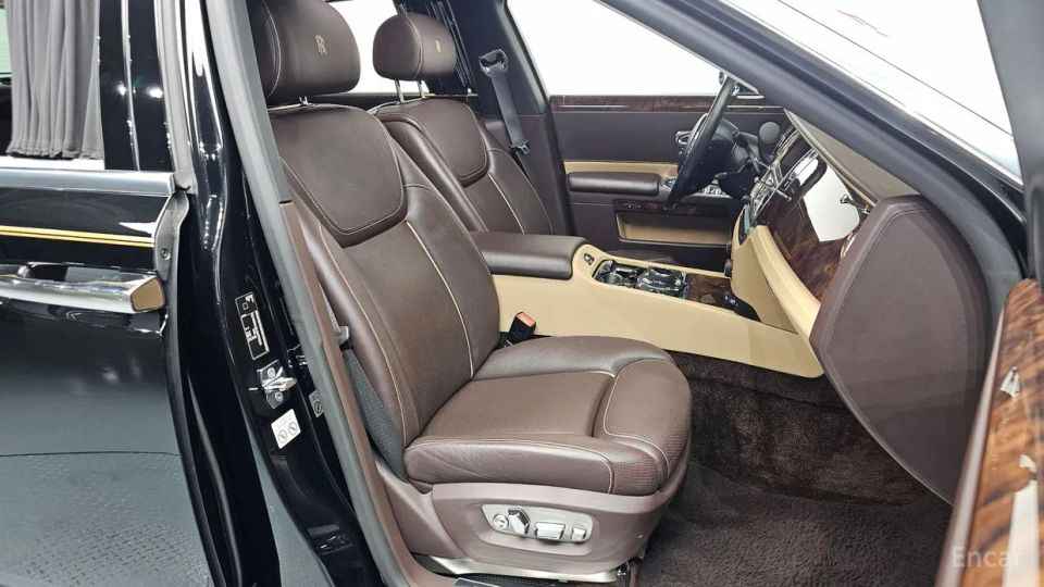 Rolls-Royce Ghost