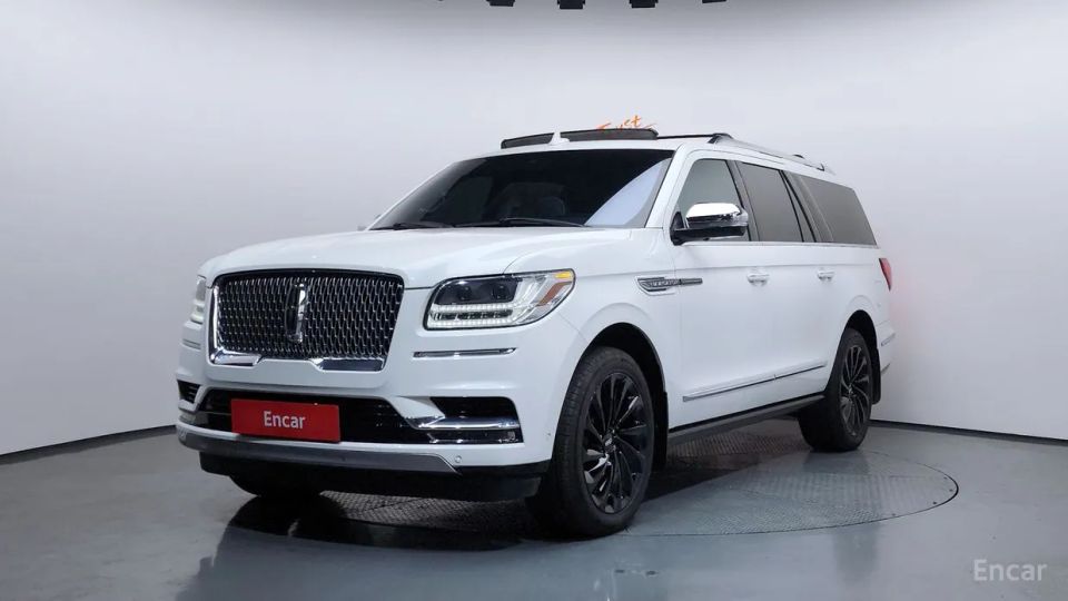 Lincoln Navigator