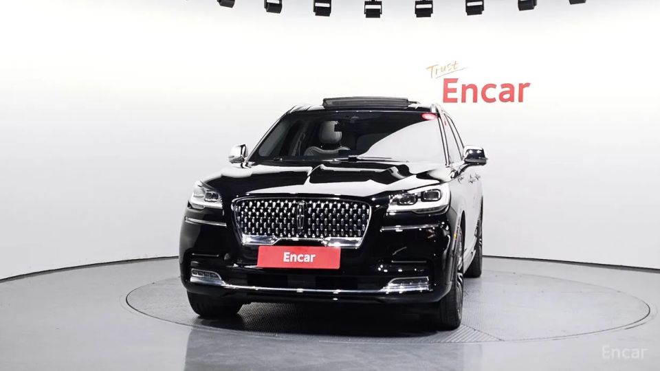 Lincoln Aviator