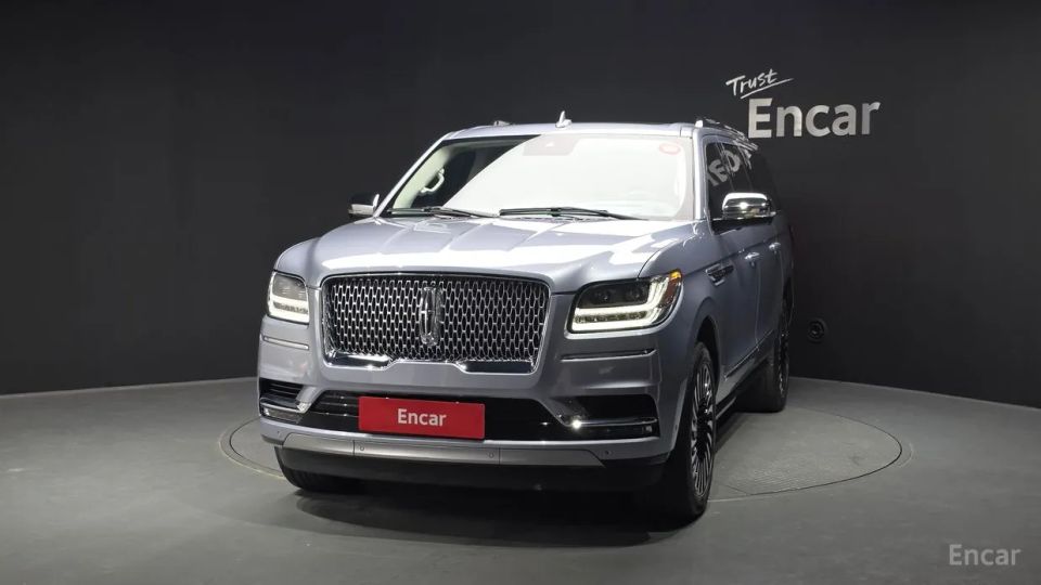 Lincoln Navigator