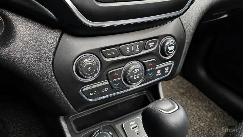 Jeep cherokee