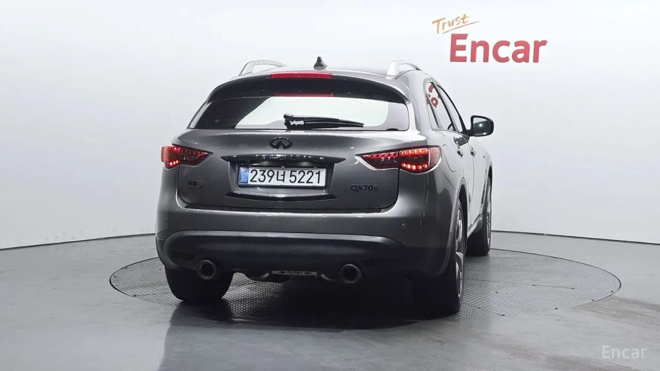 Infiniti FX