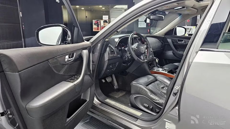 Infiniti FX