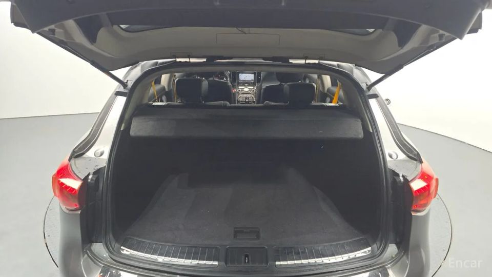 Infiniti FX