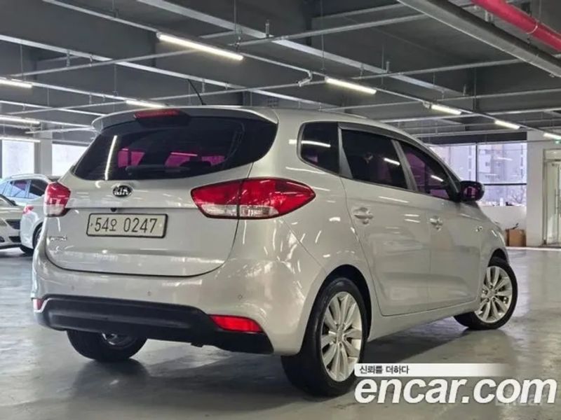 Kia Carens
