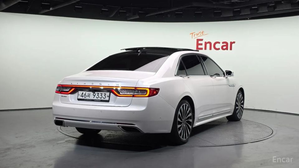 Lincoln Continental