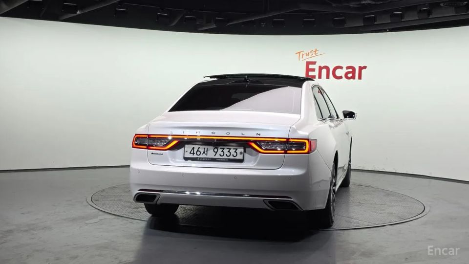 Lincoln Continental