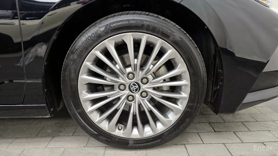 Toyota Avalon