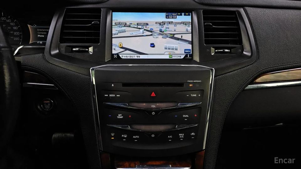 Lincoln MKS