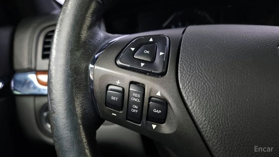Lincoln MKS