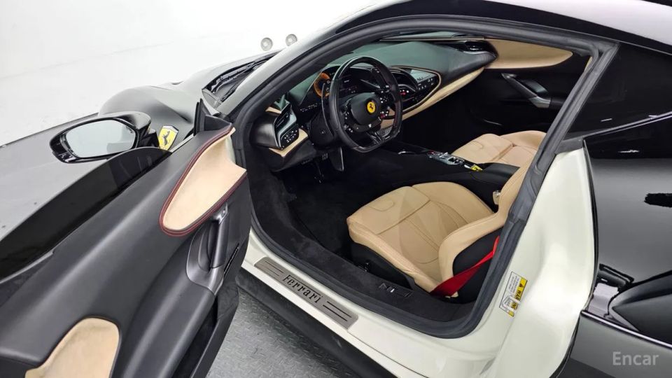 Ferrari SF90