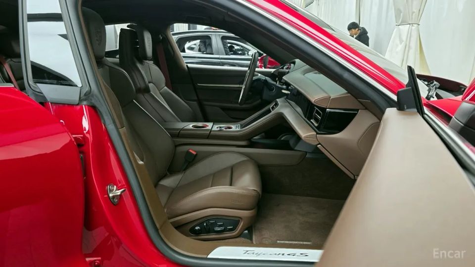 Porsche Taycan