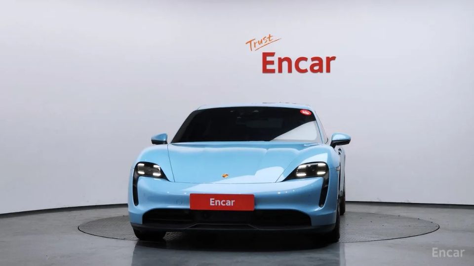 Porsche Taycan