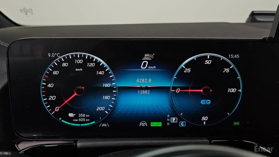 Mercedes-Benz EQA