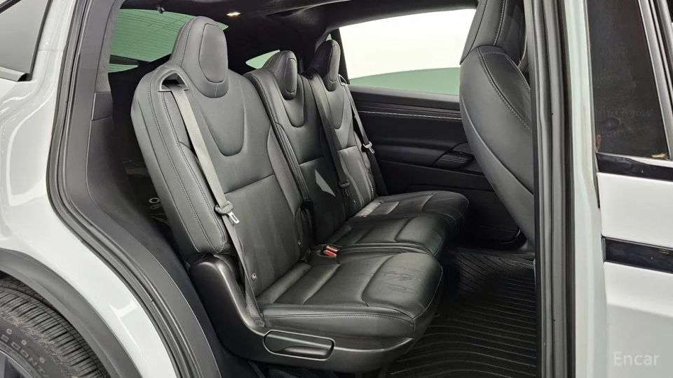 Tesla model-x
