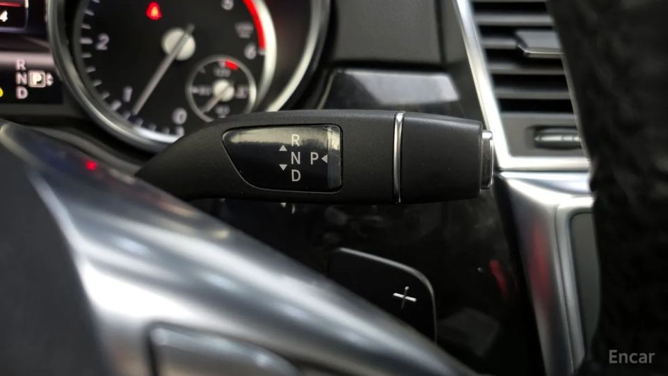 Mercedes-Benz M-class