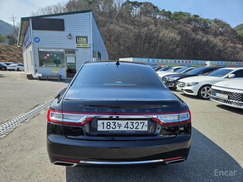 Lincoln Continental
