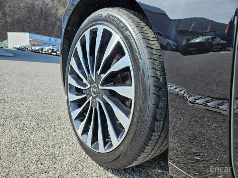 Lincoln Continental