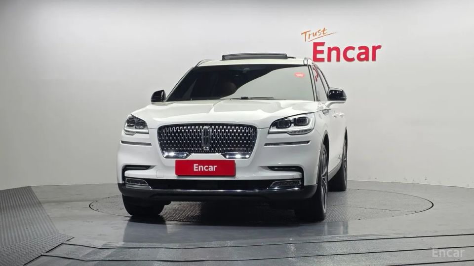 Lincoln Aviator