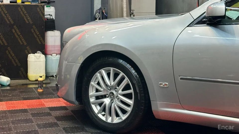 Mitsuoka Galue