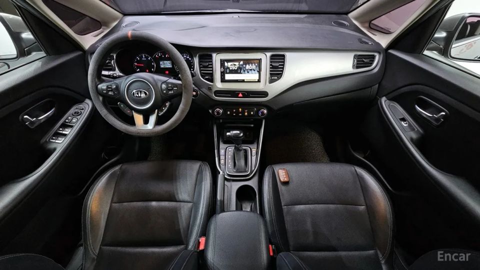 Kia Carens