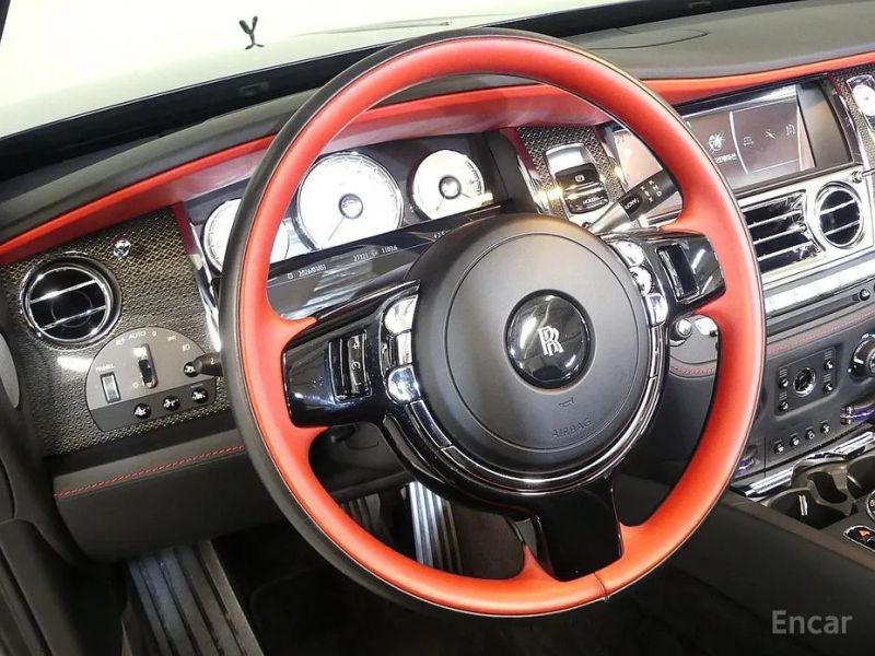 Rolls-Royce Dawn