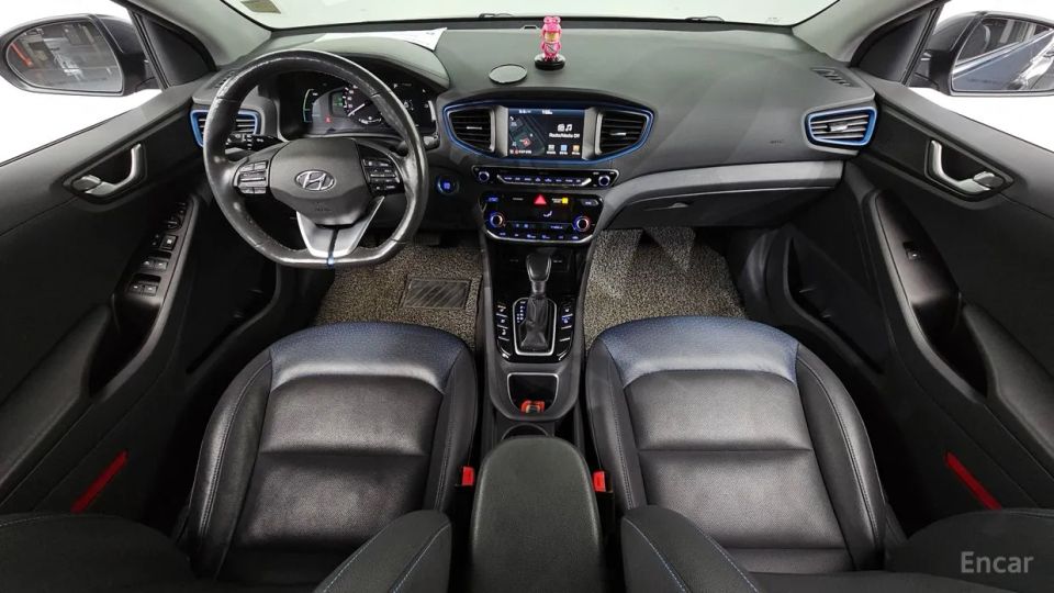 Hyundai Ioniq