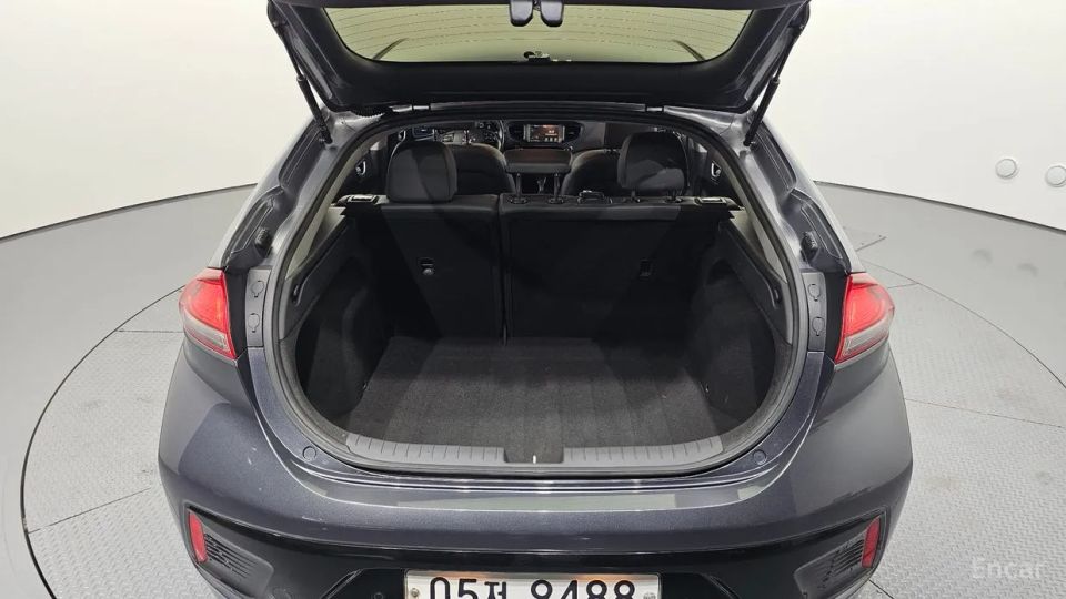 Hyundai Ioniq