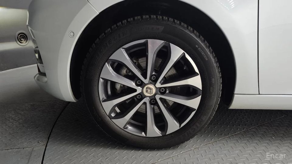 Renault-KoreaSamsung Zoe