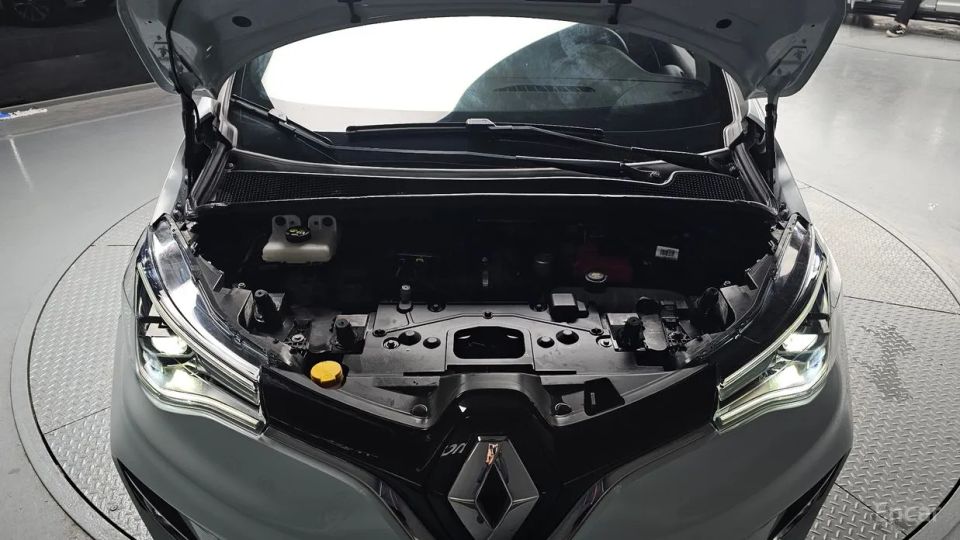Renault-KoreaSamsung Zoe