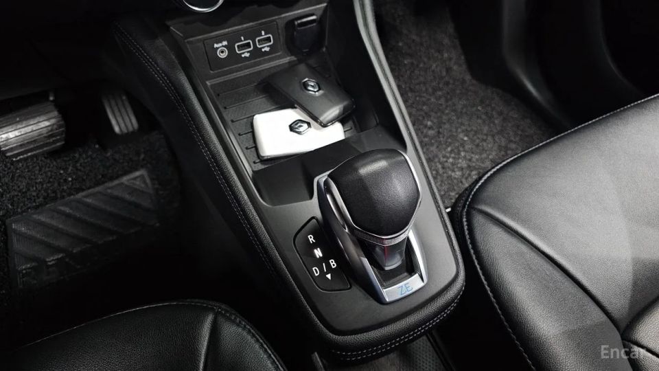 Renault-KoreaSamsung Zoe