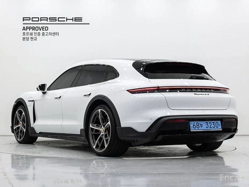 Porsche Taycan