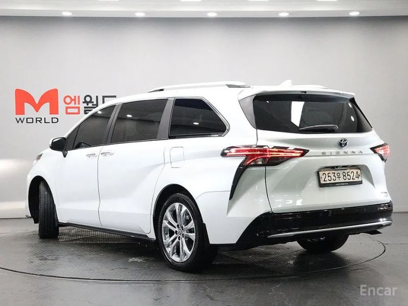 Toyota Sienna