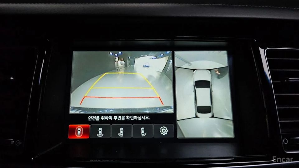 Kia K9