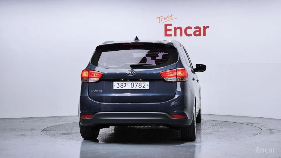 Kia Carens